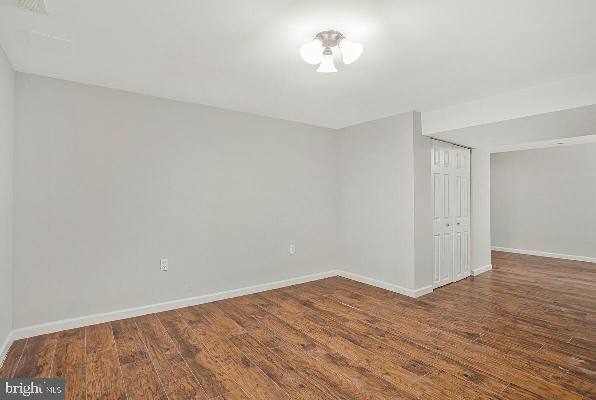 EDGE MEAD - Residential