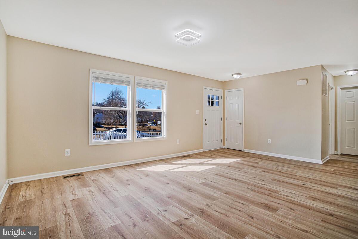 EDGE MEAD - Residential