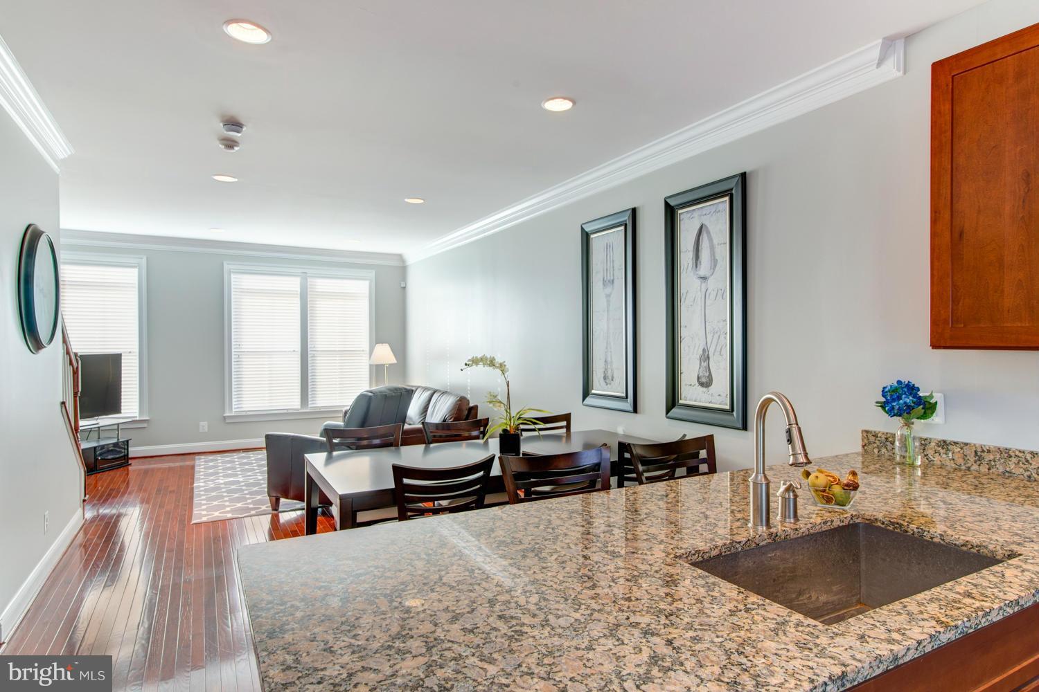 METROWEST - Residential