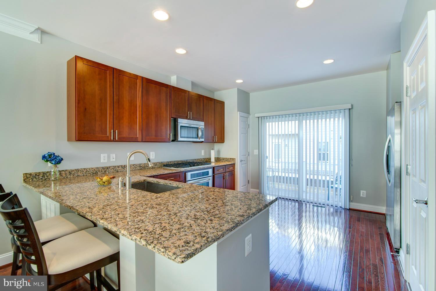 METROWEST - Residential