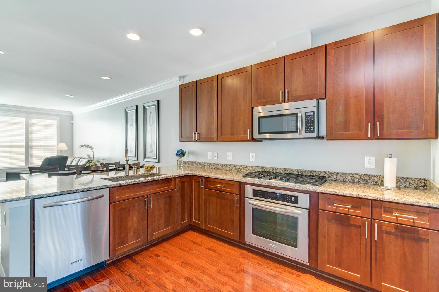 METROWEST - Residential