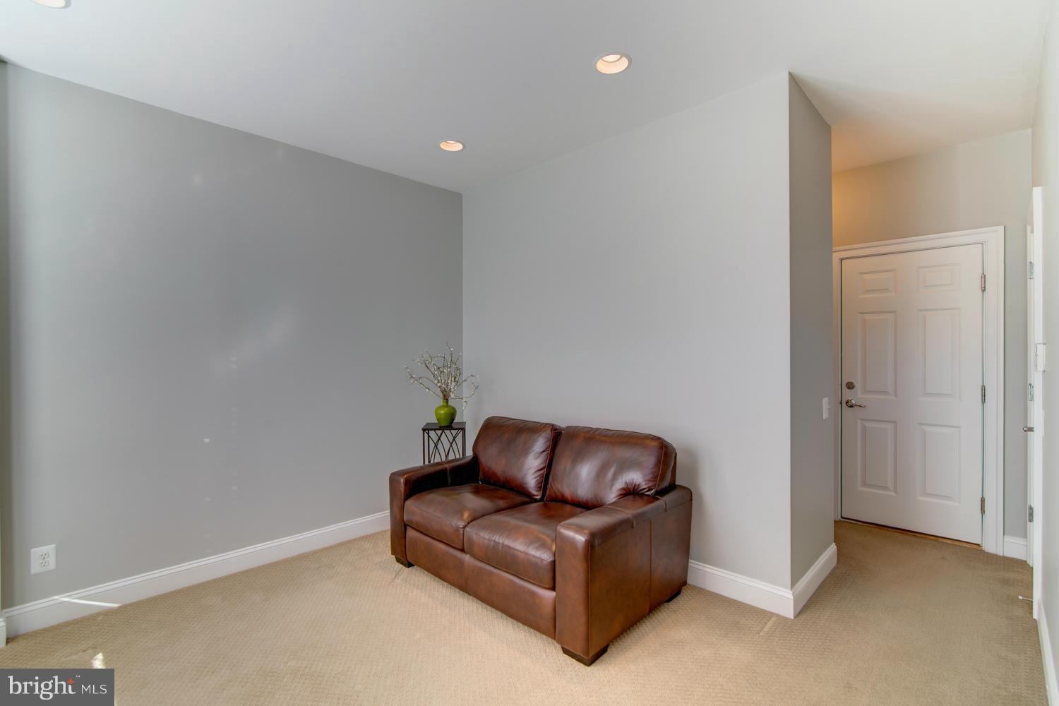 METROWEST - Residential