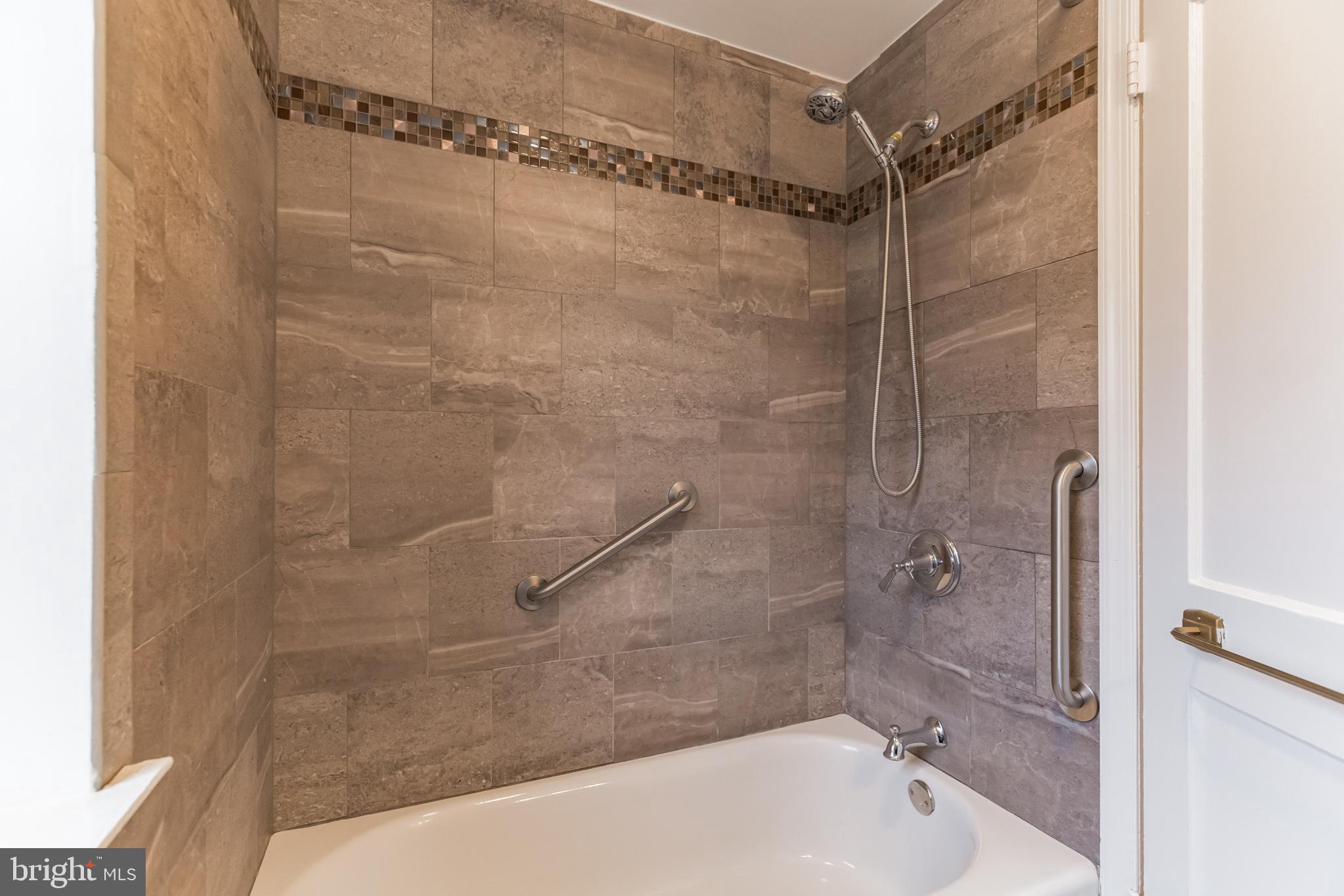 CHATHAM PARK - Residential