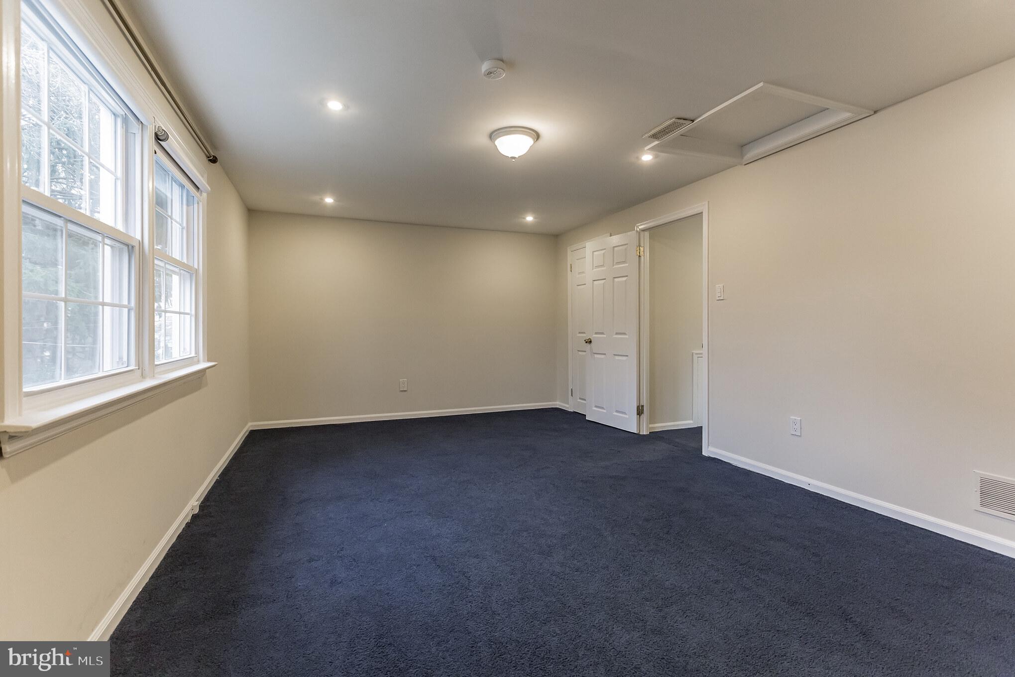 CHATHAM PARK - Residential