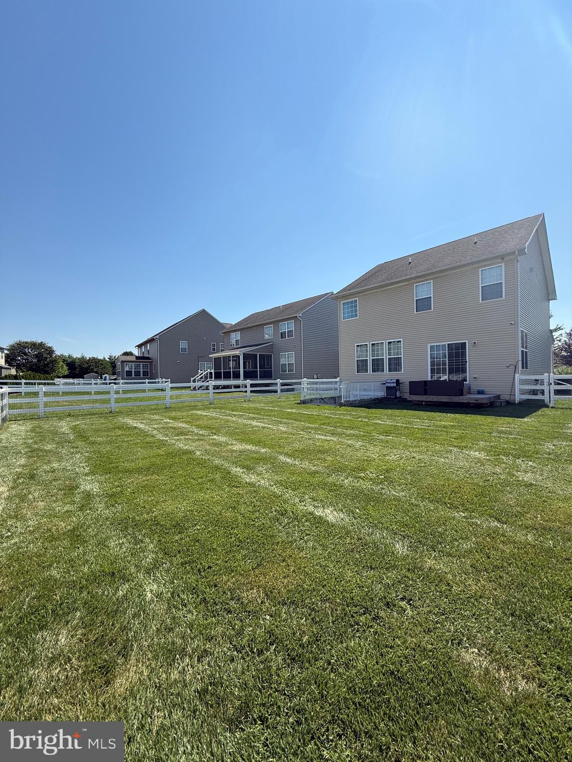 407 NORTHHAMPTON WAY