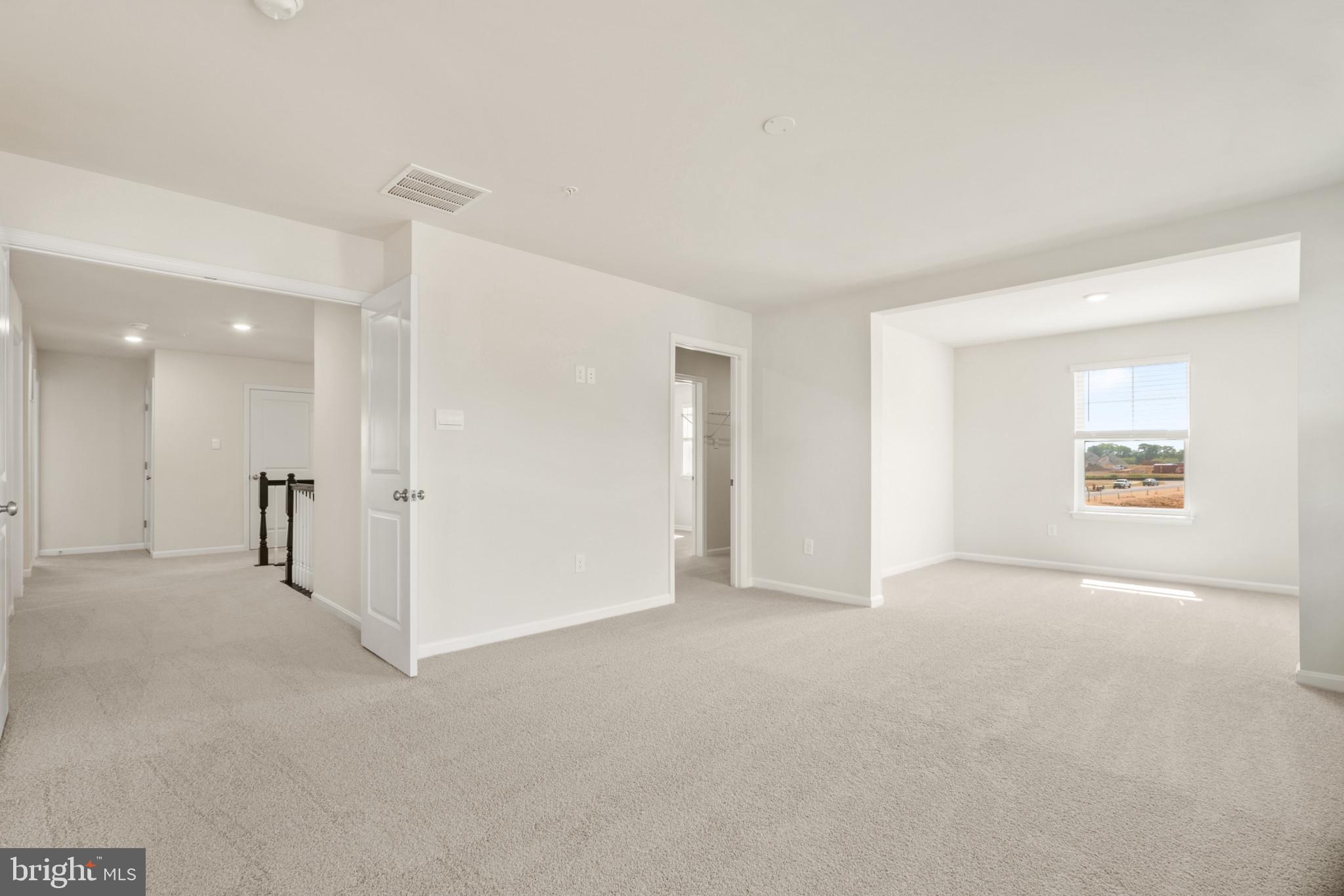 CREEKSIDE ESTATES - Residential