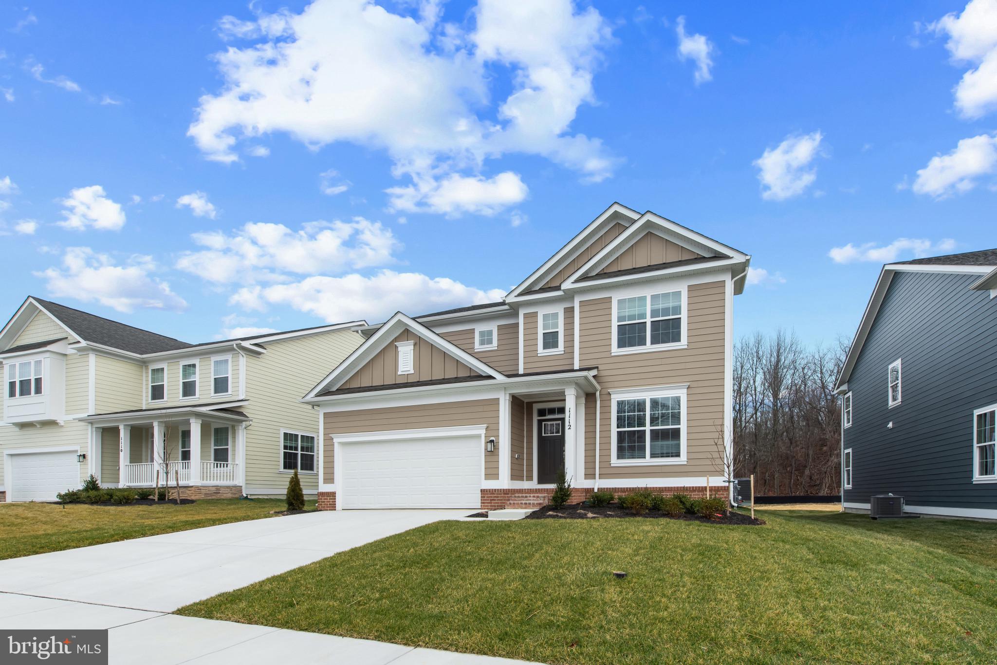 CREEKSIDE ESTATES - Residential