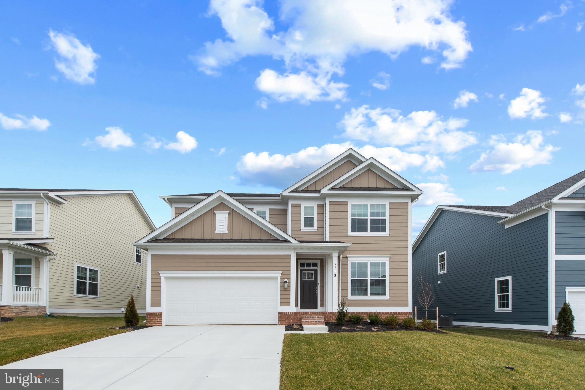 CREEKSIDE ESTATES - Residential