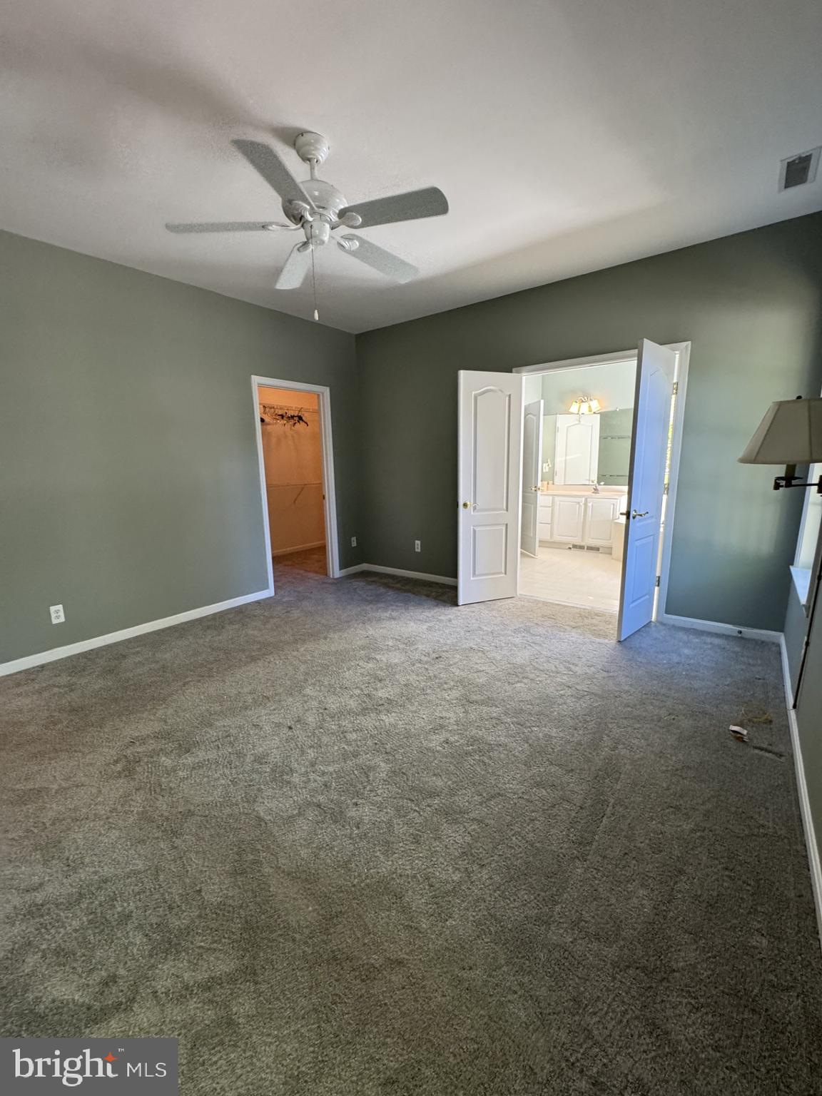 EASTON CLUB EAST - Residential Lease