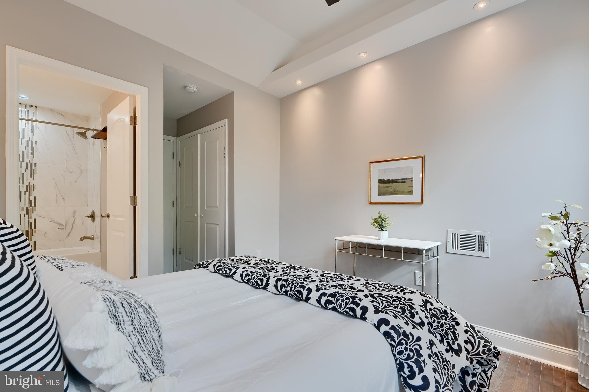 PATTERSON PARK - Residential