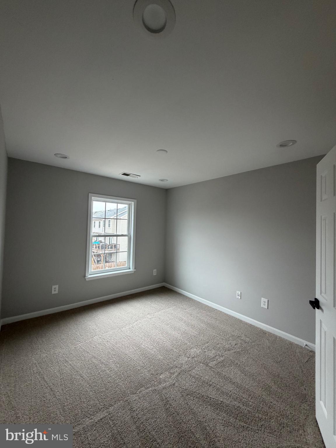 INDEPENDENCE - Residential