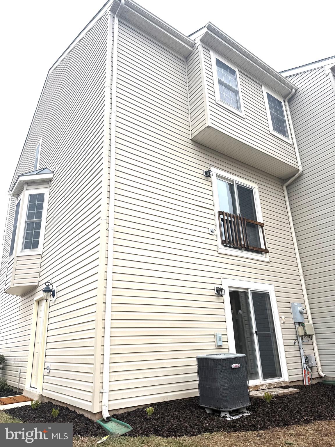 INDEPENDENCE - Residential