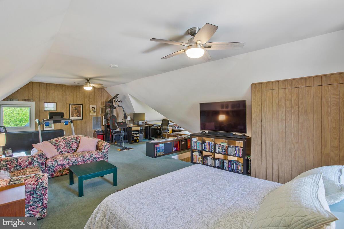 WINES & JOHNSONS 1ST ADD - Residential