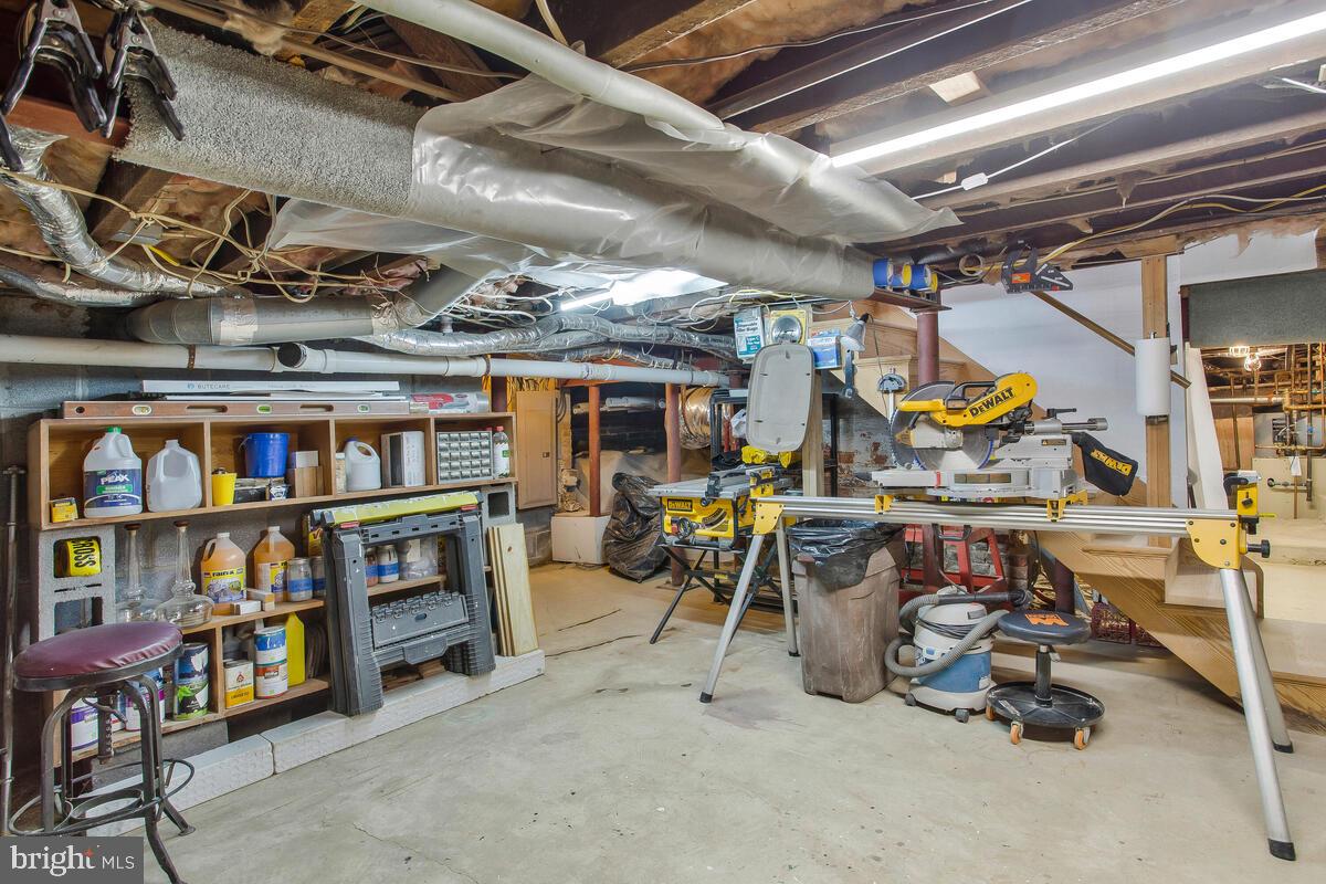 WINES & JOHNSONS 1ST ADD - Residential