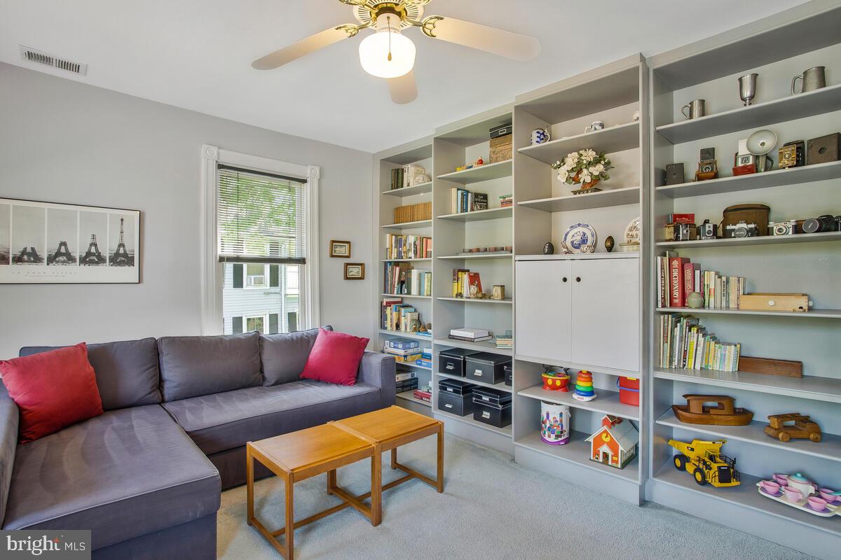 WINES & JOHNSONS 1ST ADD - Residential