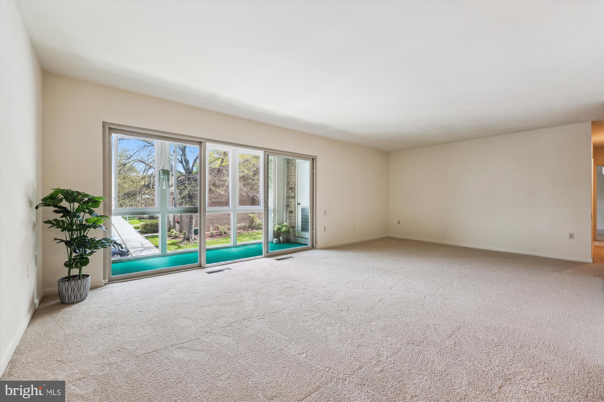 MONTGOMERY MUTUAL COOP - Residential