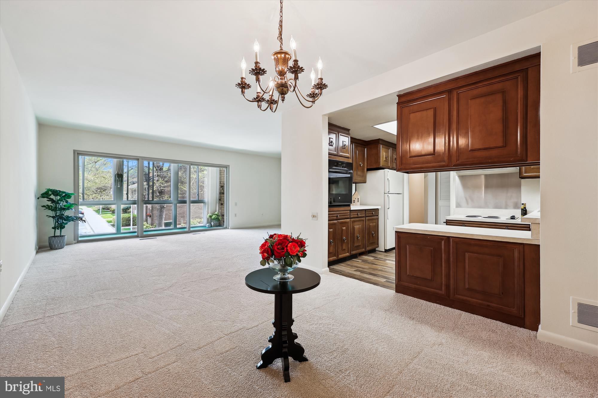 MONTGOMERY MUTUAL COOP - Residential