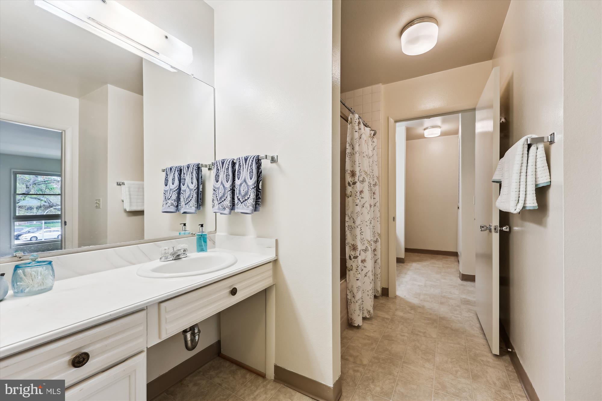 MONTGOMERY MUTUAL COOP - Residential