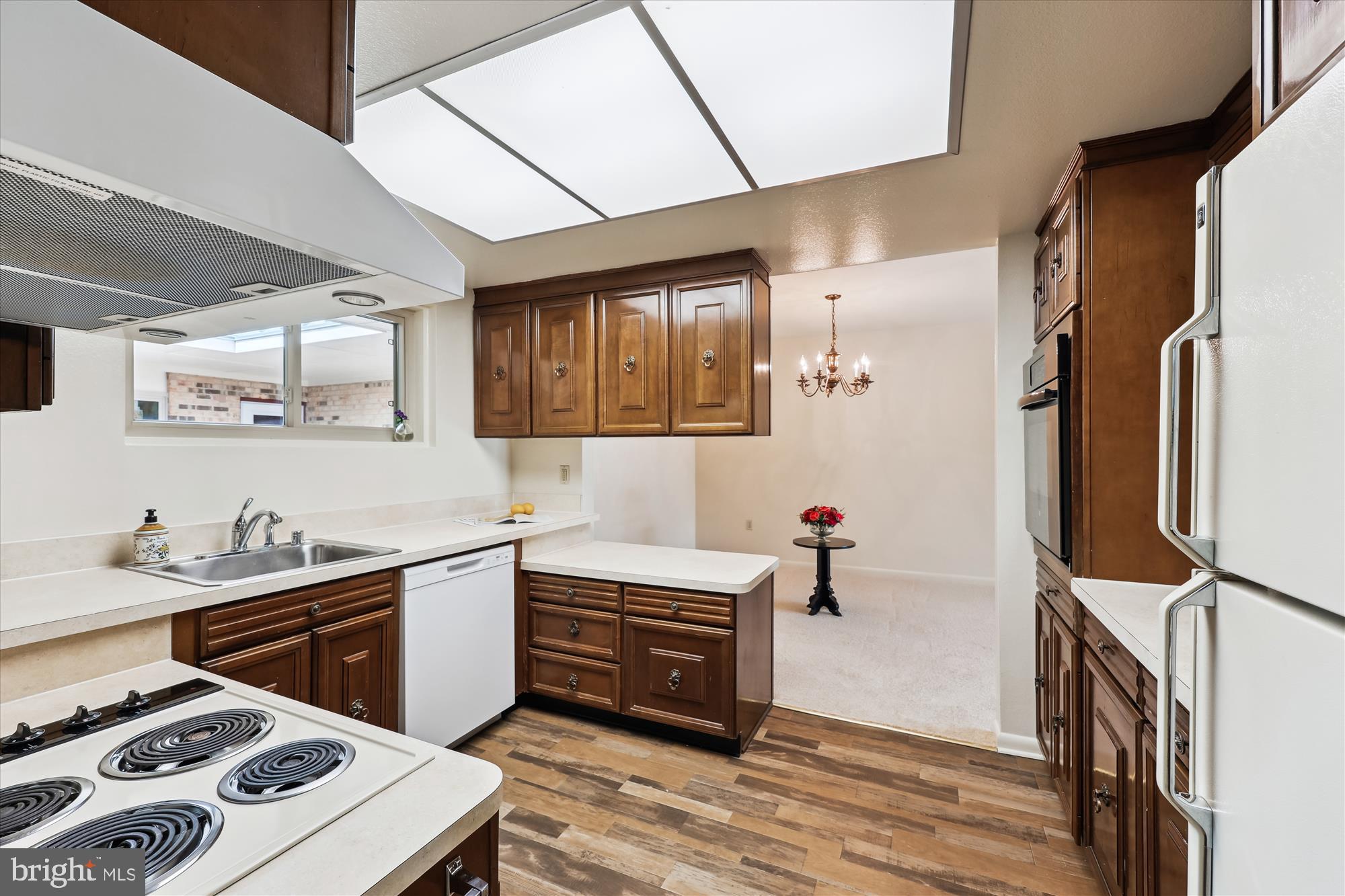 MONTGOMERY MUTUAL COOP - Residential