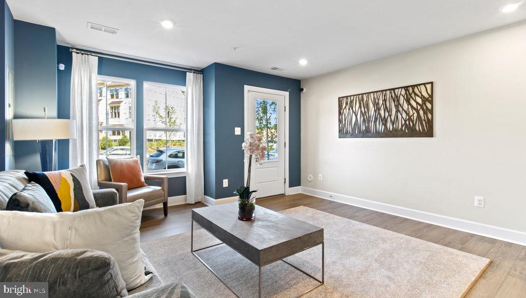 3505 DEAN DRIVE
