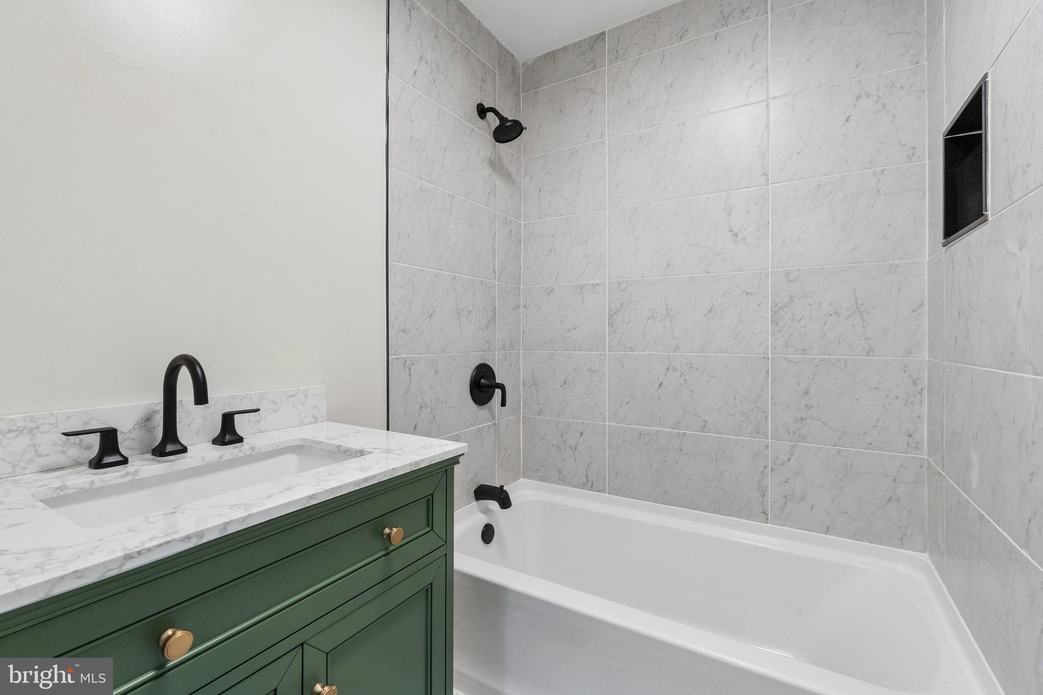 HARROWGATE - Residential