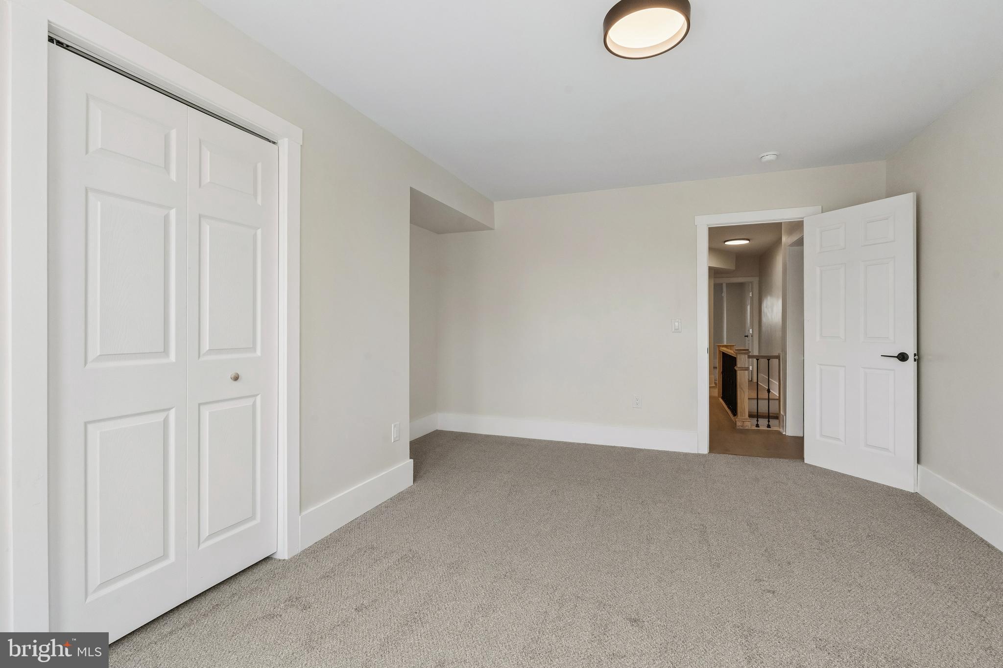 HARROWGATE - Residential