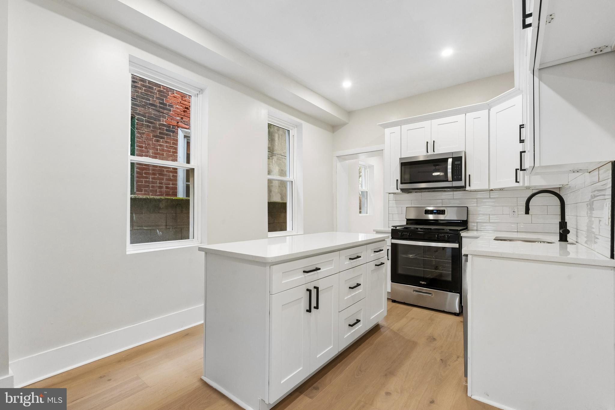 HARROWGATE - Residential