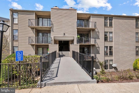 Condo For Sale - 112 Duvall Lane #302<br/> GAITHERSBURG, MD 20877