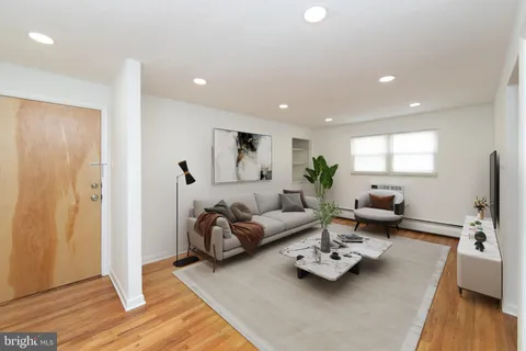 MLS: NJCD2089326