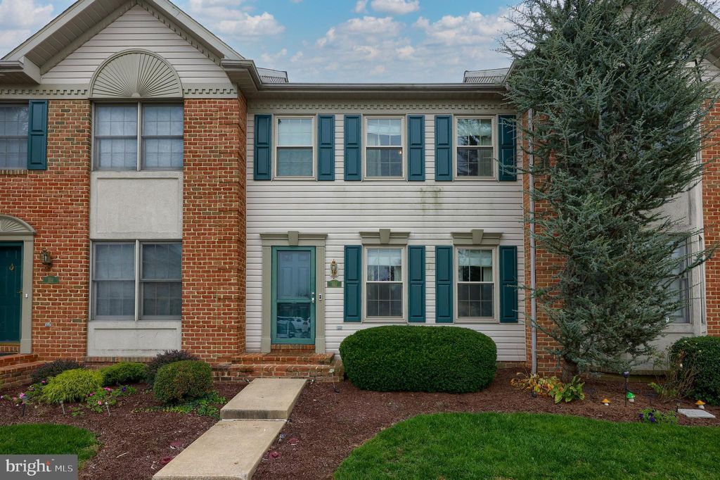 Photo of 349 COBBLESTONE LN, LANCASTER, PA 17601 (MLS # PALA2027184)
