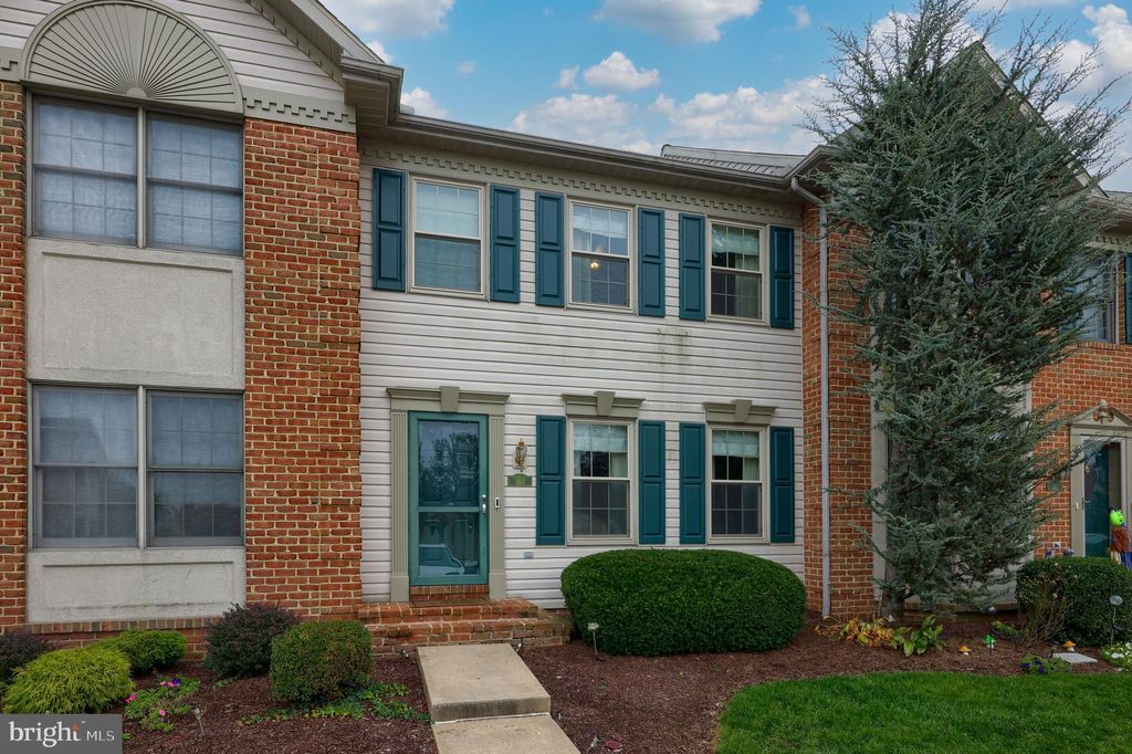 Photo of 349 COBBLESTONE LN, LANCASTER, PA 17601 (MLS # PALA2027184)