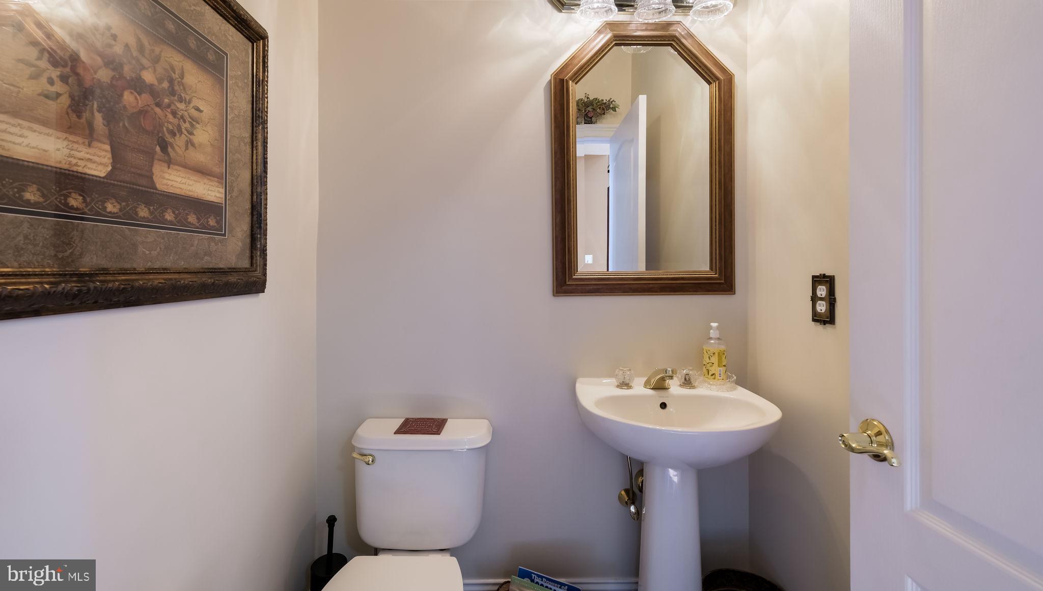 UPPER MOUNTAIN ESTS - Residential