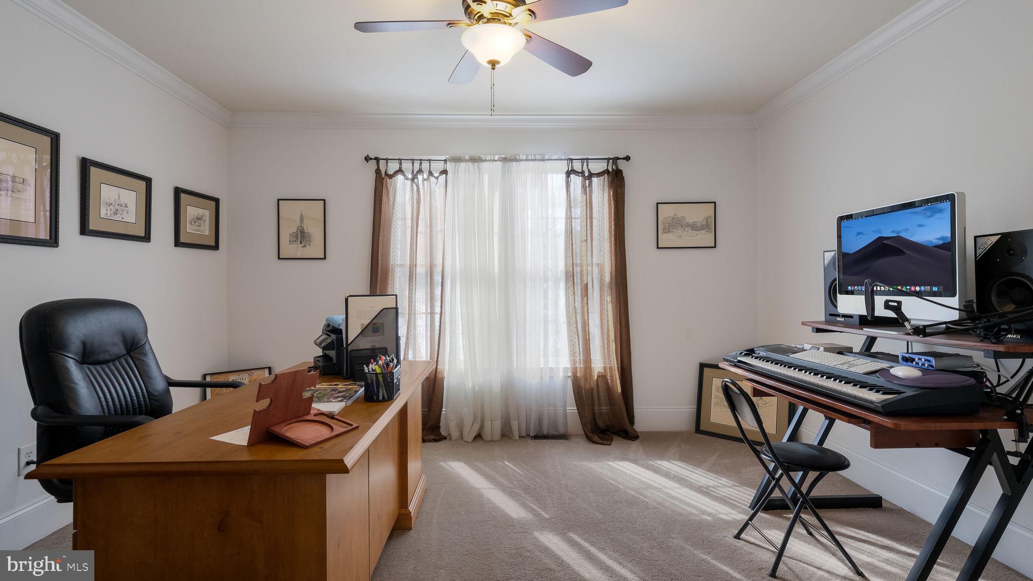 UPPER MOUNTAIN ESTS - Residential