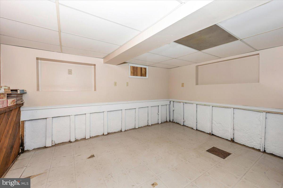 SANDYHOOK - Residential Lease