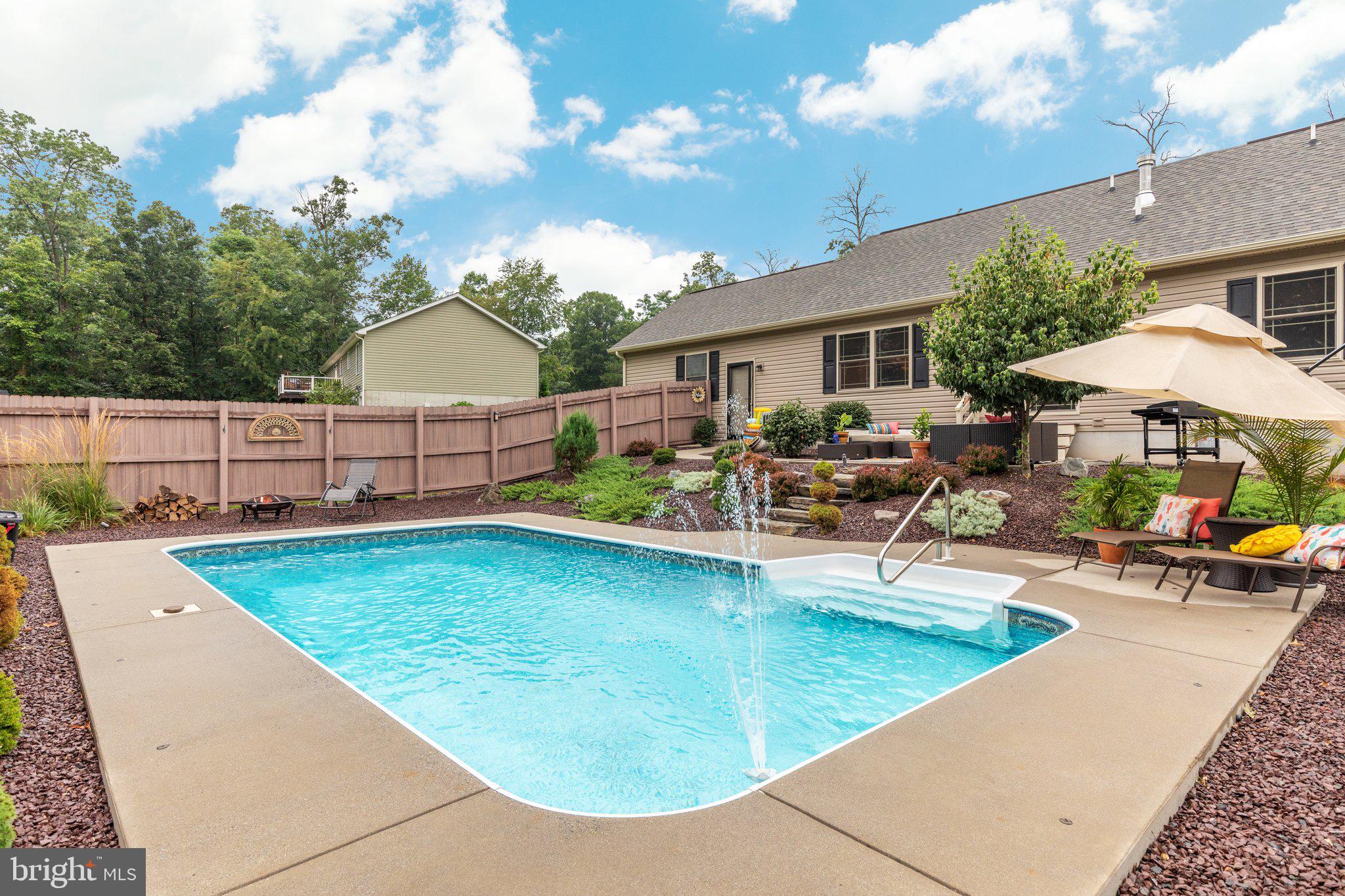 HICKORY RUN - Residential