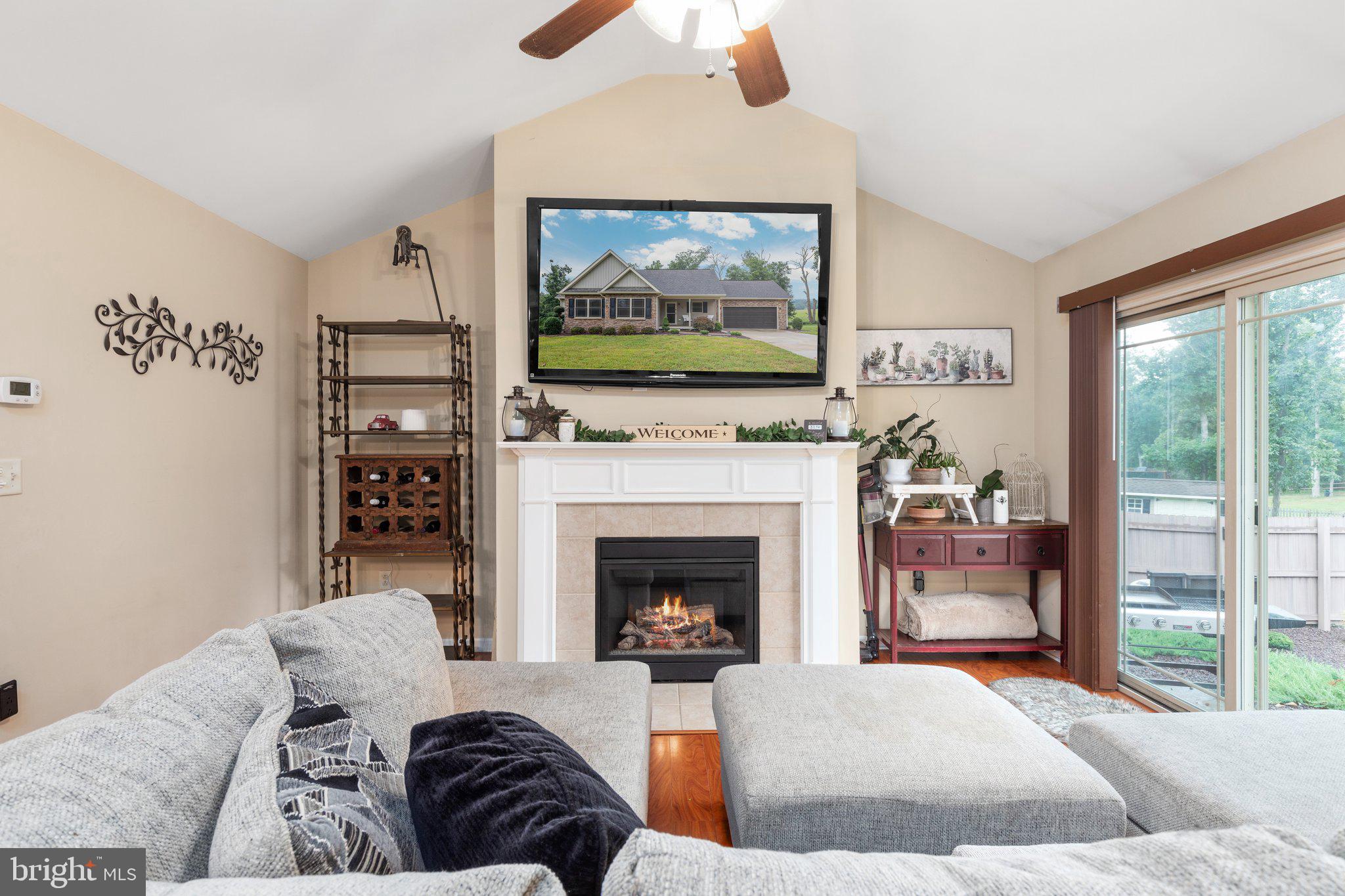 HICKORY RUN - Residential