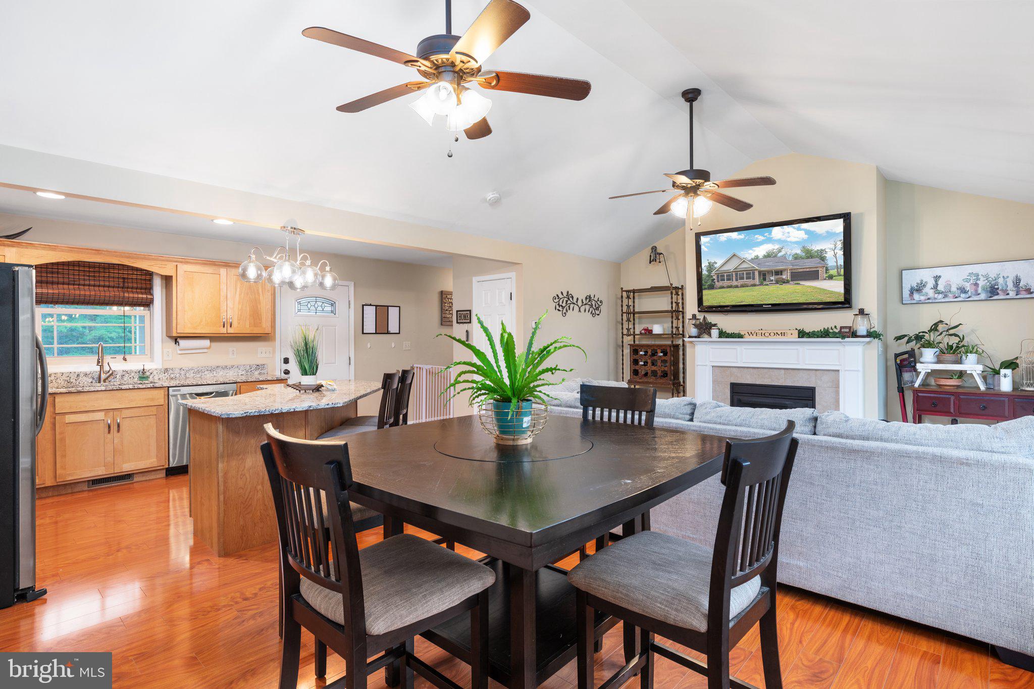 HICKORY RUN - Residential