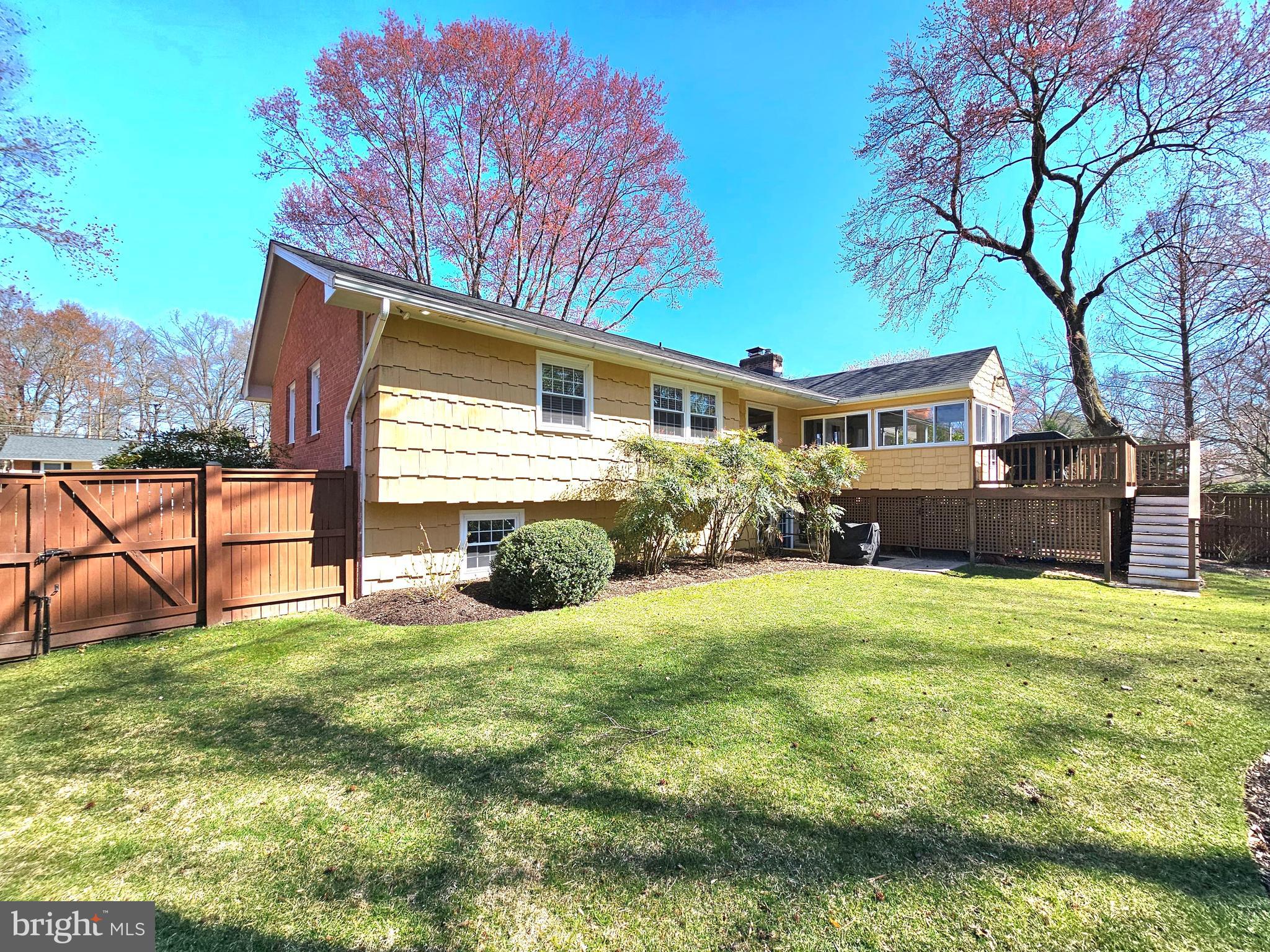 STRATFORD LANDING - Residential Lease