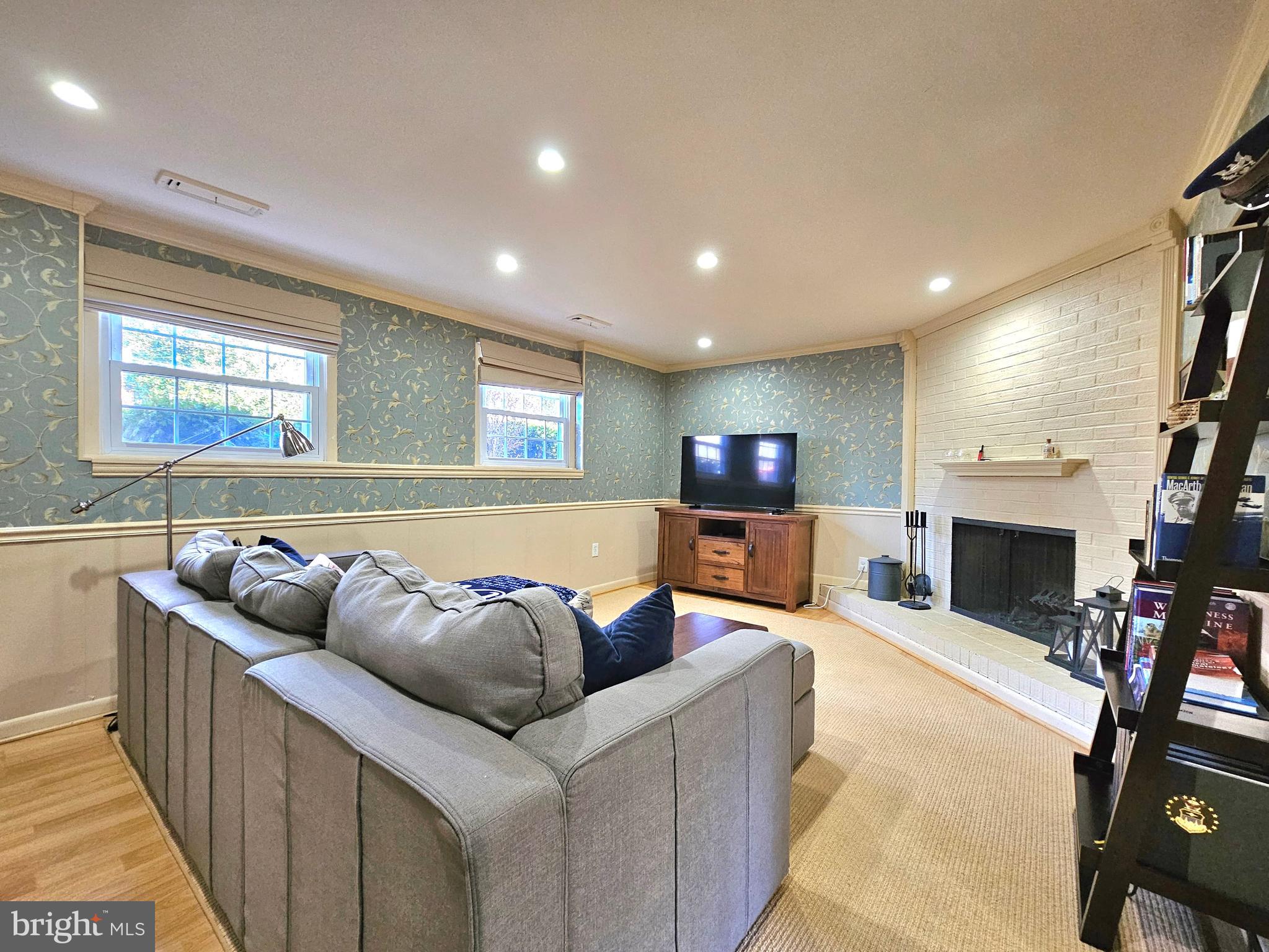 STRATFORD LANDING - Residential Lease