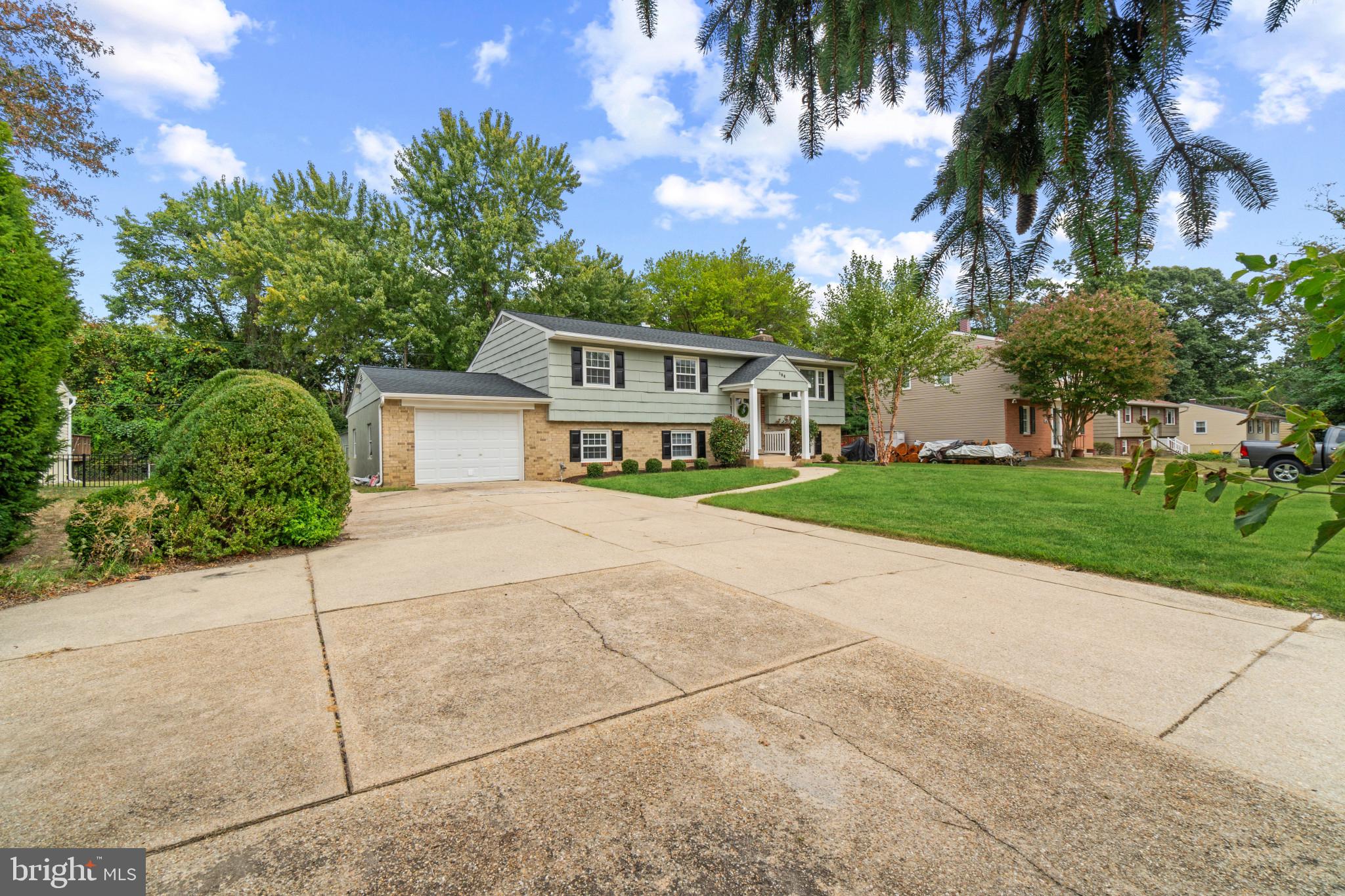 CAMPUS GREEN - Residential