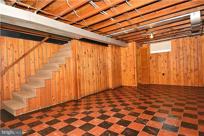 GLENBROOK VILLAGE - Residential