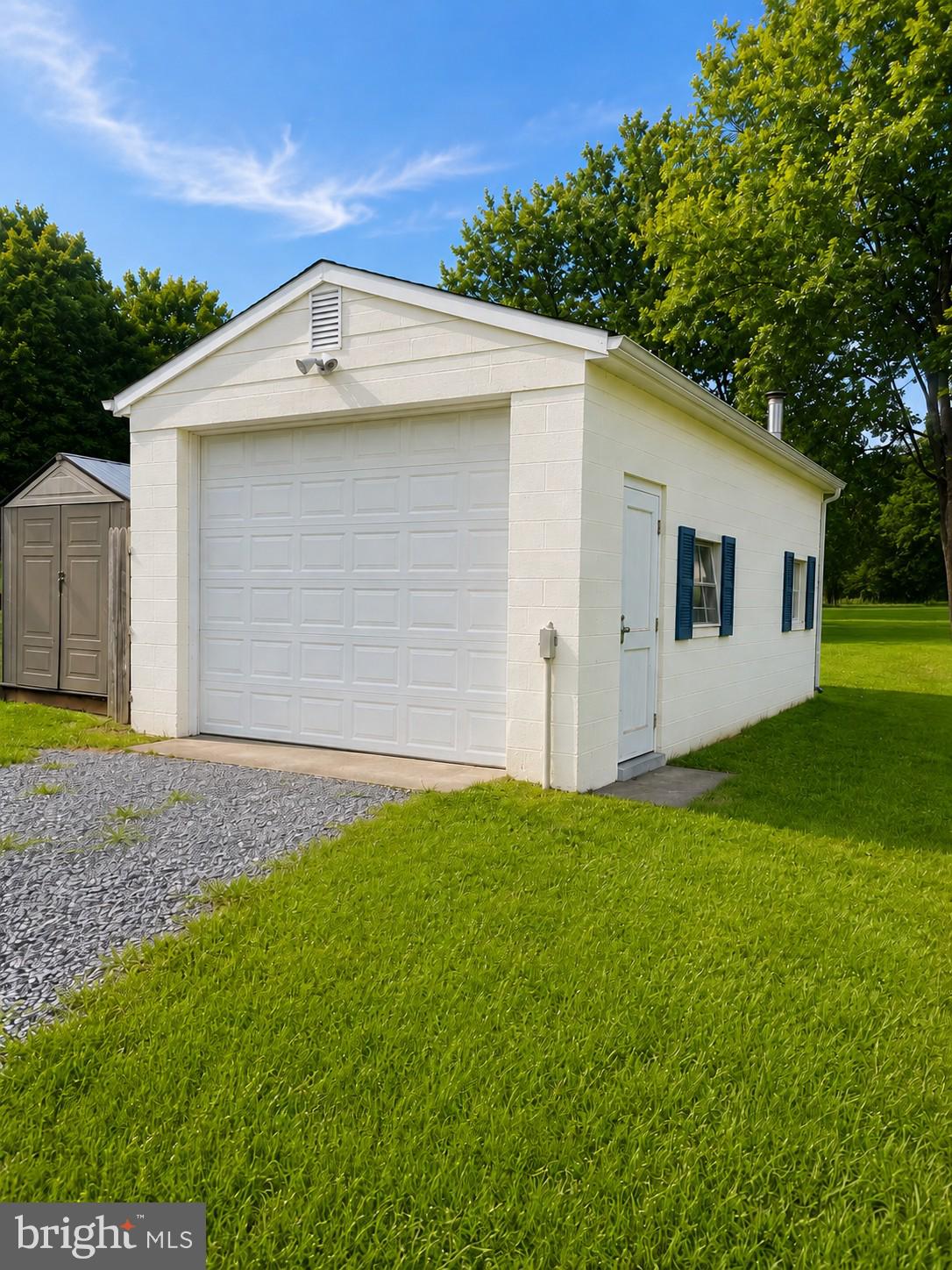 589 RUEBUCK ROAD