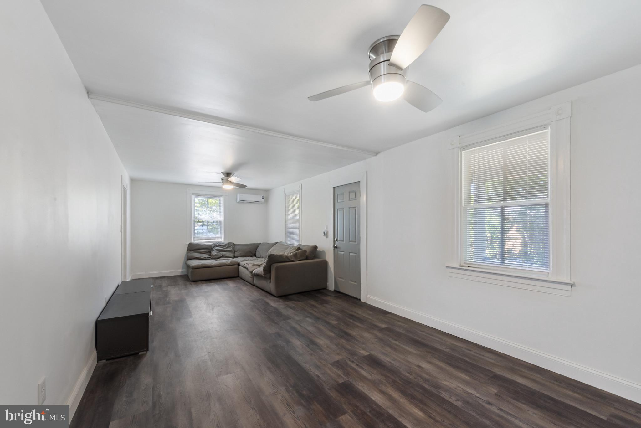 13815 JARRETTSVILLE PIKE