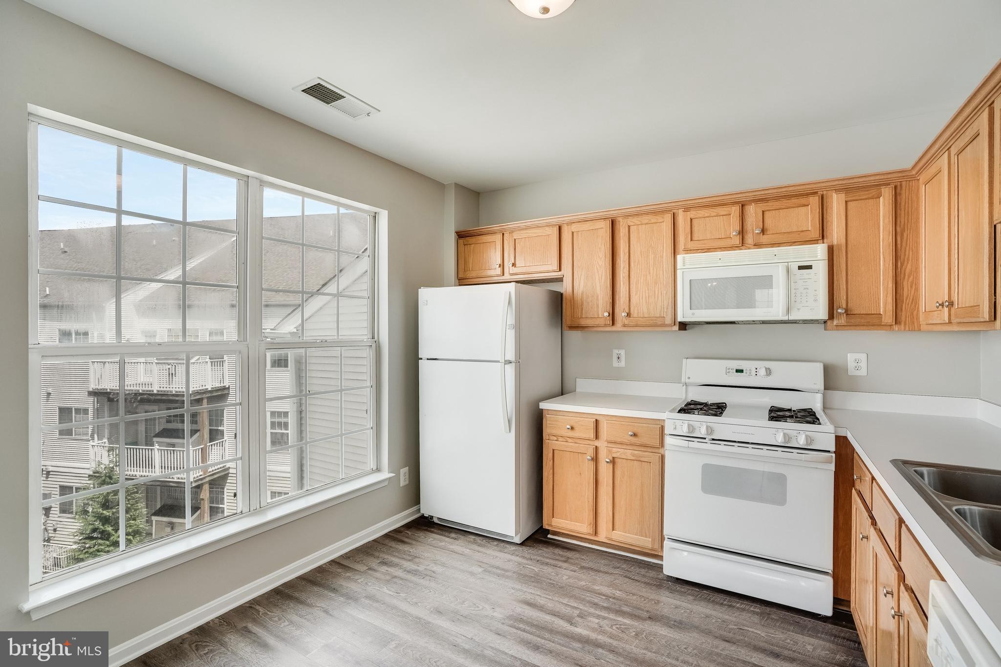 DOMINION STATION CONDOMINIUM - Residential