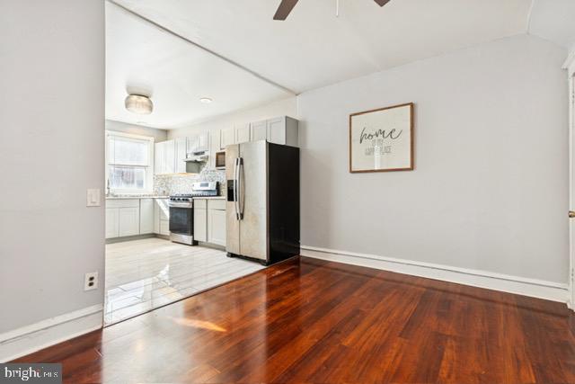 WEST OAK LANE - Residential