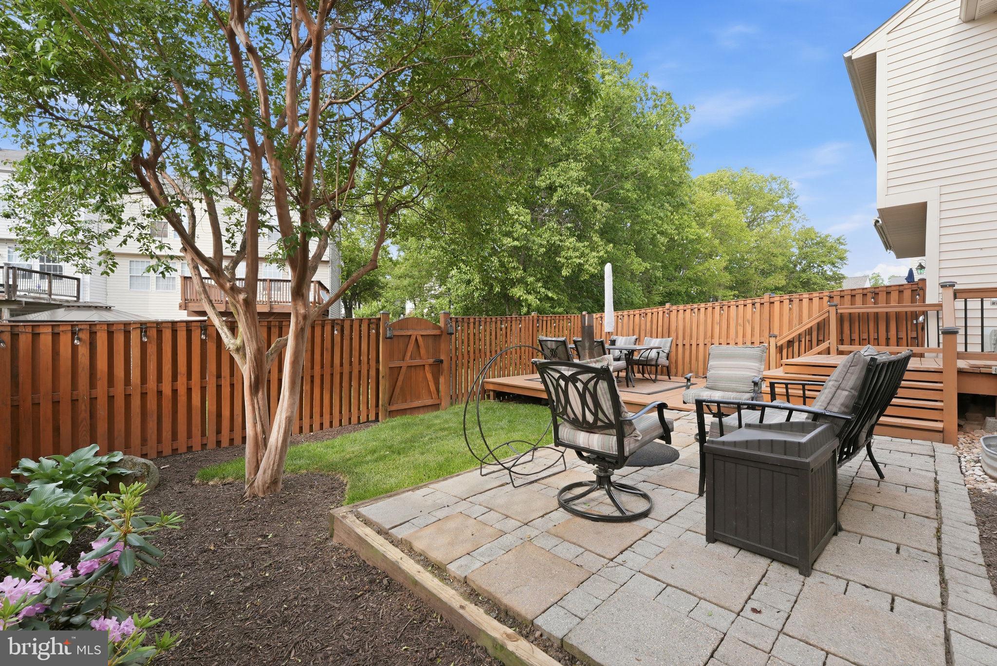 GREEN TRAILS - Residential