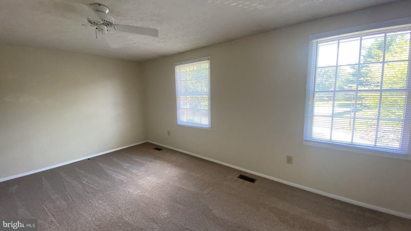 CEDAR ACRES - Residential Lease