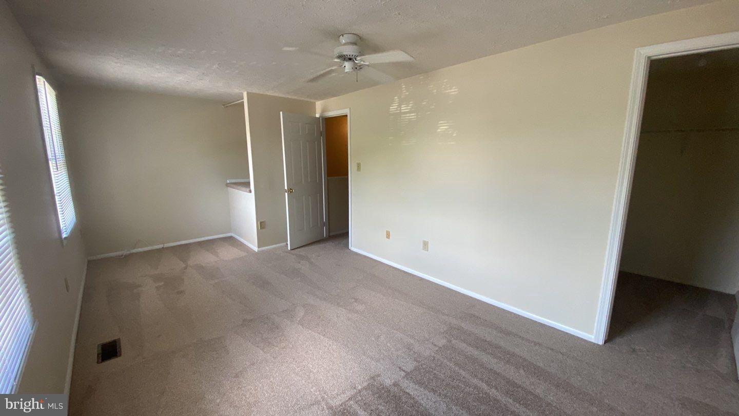 CEDAR ACRES - Residential Lease