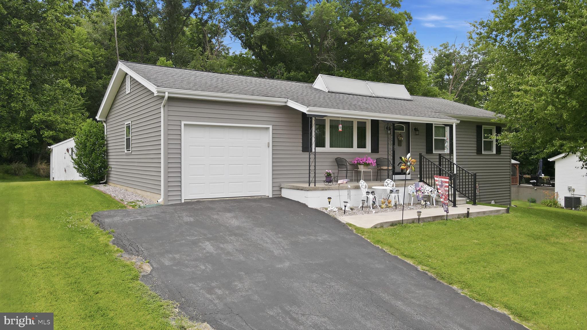 560 WILE CIRCLE