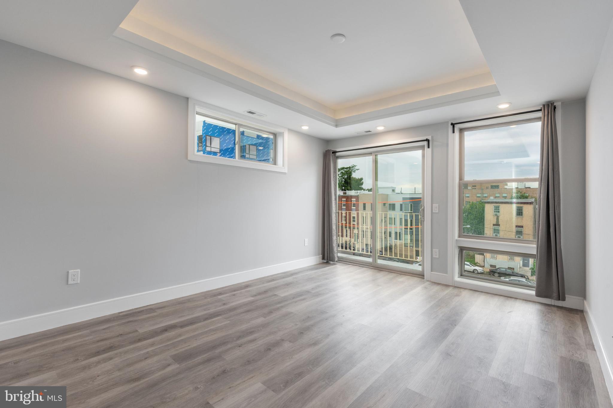 OLDE KENSINGTON - Residential Lease